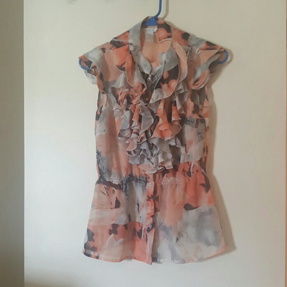 Charlotte Russe sleeveless shirt - Picture 1 of 3
